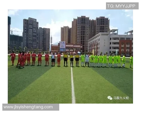 深圳足球队的蜕变之路总决赛特别报道展现新风貌与未来愿景 深圳足球队的蜕变之路总决赛特别报道展现新风貌与未来愿景