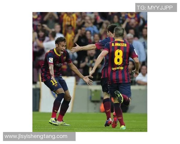 足球进球庆祝手势的多样性与文化意义探讨 足球进球庆祝手势的多样性与文化意义探讨